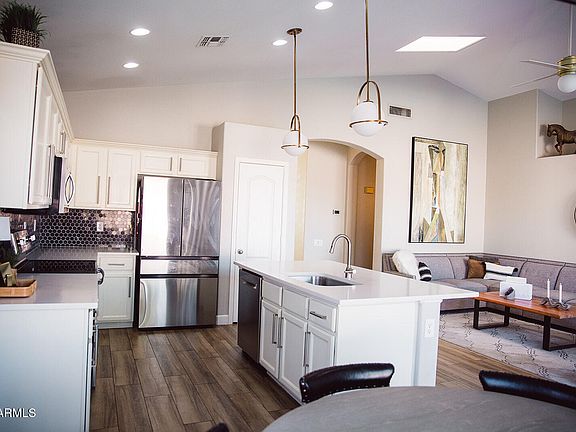 5th image of 4612 E Mountain Vista Drive