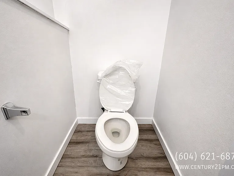 31916 Coral Ave #BASEMENT — Photo 4