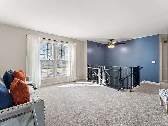 2nd image of 17583 Marion Dr