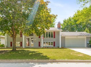 3402 Monticello Ave, Waterloo, IA 50701