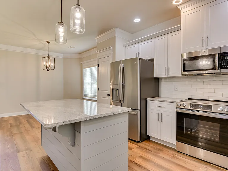 4050 Stowe Dr — Photo 16