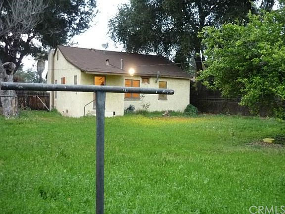 2nd image of 414 W Kenoak Dr