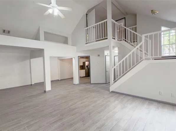 11643 Herald Square Dr, Houston, TX 77099