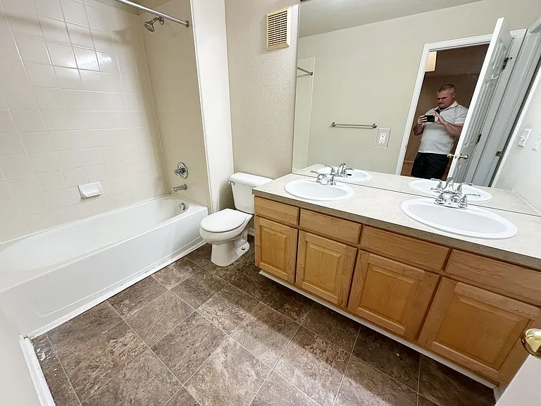 22351 E Plymouth Cir — Photo 50