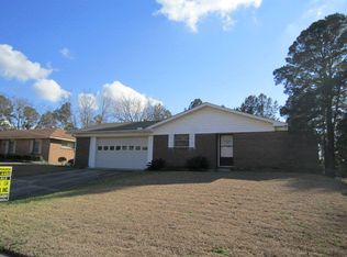 204 Katherine Dr, Vicksburg, MS 39180