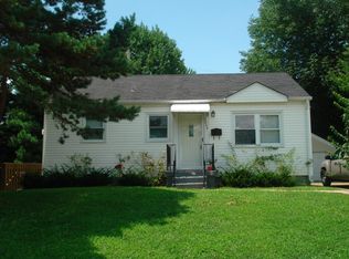 3943 Ashby Rd, Saint Ann, MO 63074