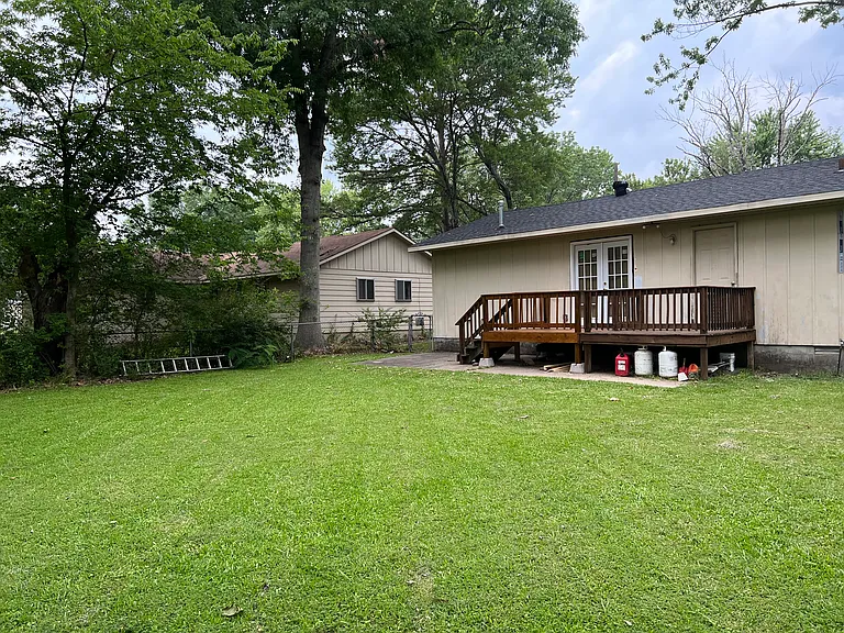 2107 Lookout Ave — Photo 16