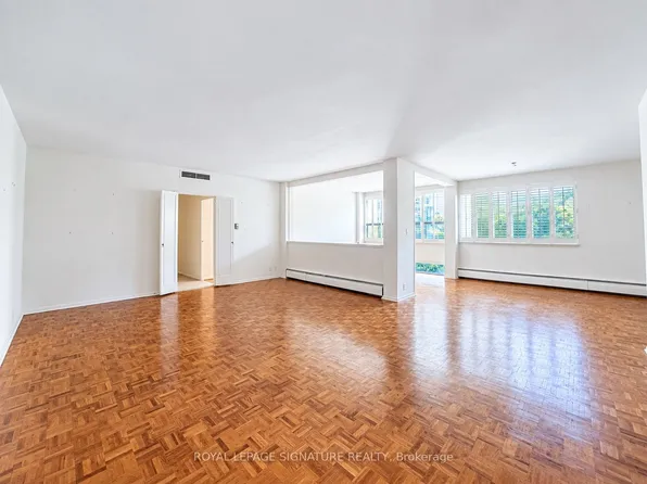 9 Deer Park Cres, Toronto, ON