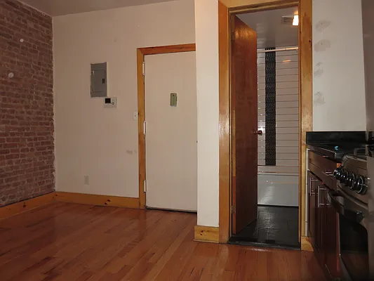 Rented by Rennit Inc. | media 20