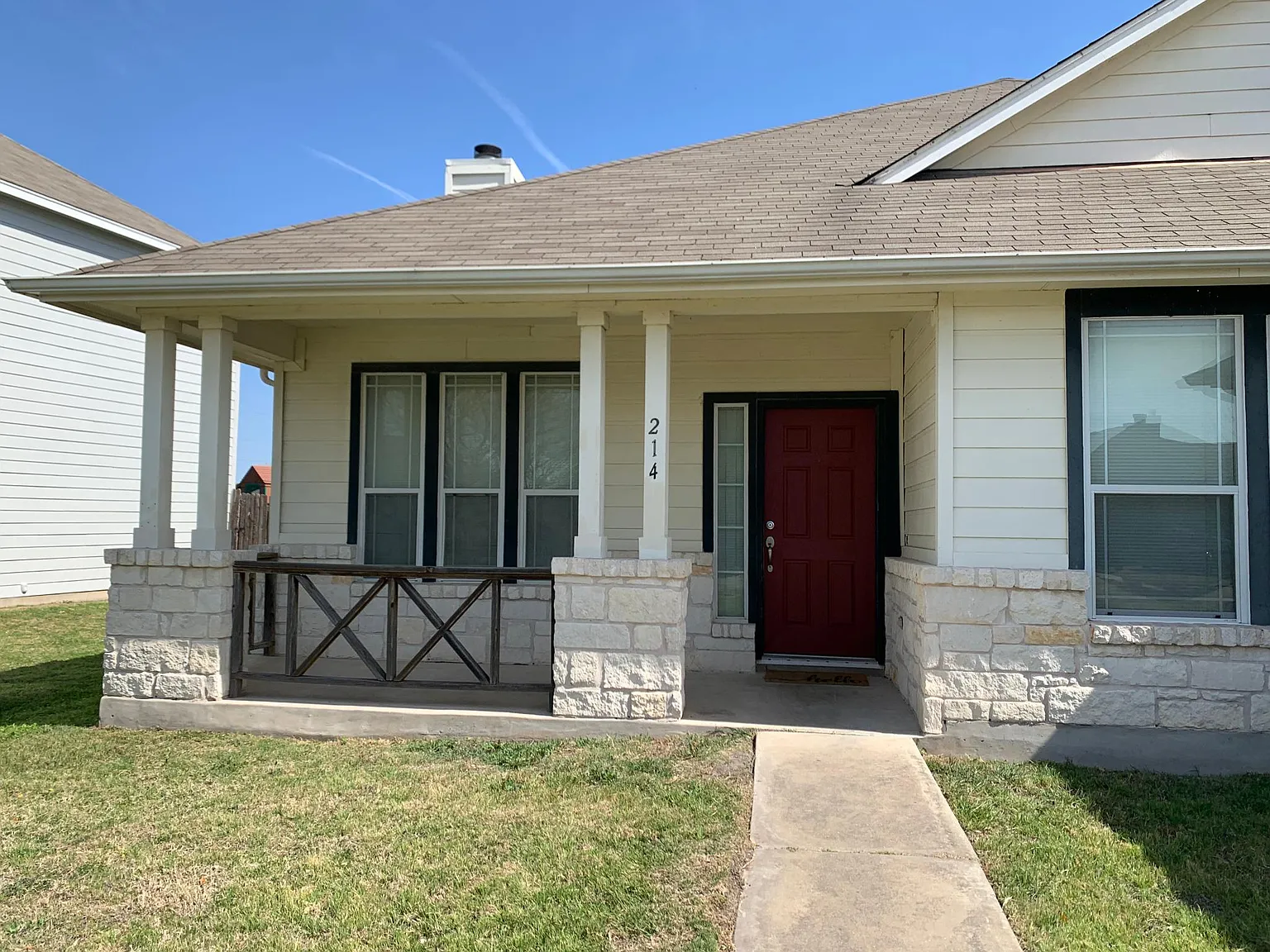 214 Hyltin St — Photo 2