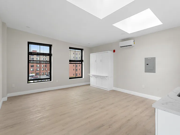 Tavolo Lofts — Photo 24