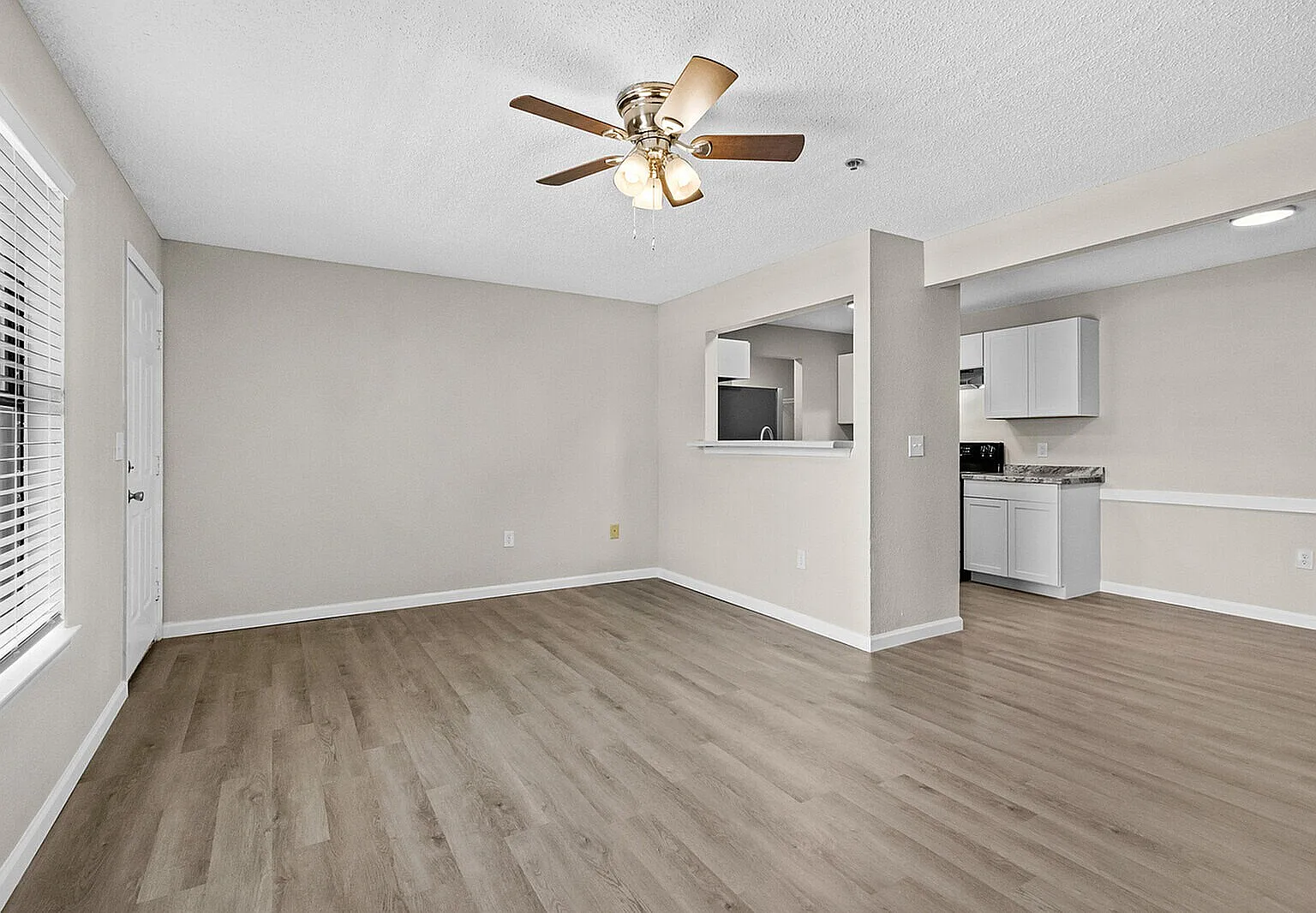 The Heights on Oak — Photo 3
