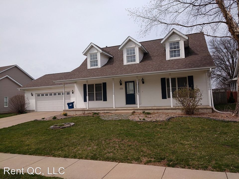 1st image of 905 25th Avenue Ct