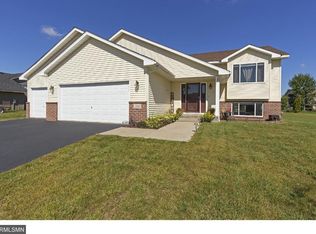 2106 Hope Ave, Lester Prairie, MN 55354