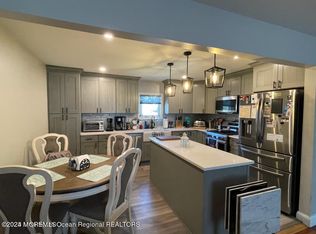 183 Broad St, Keyport, NJ 07735