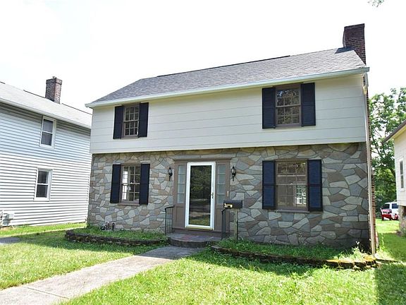2nd image of 195 Gibson St