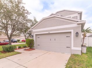 7981 Carriage Pointe Dr, Gibsonton, FL 33534