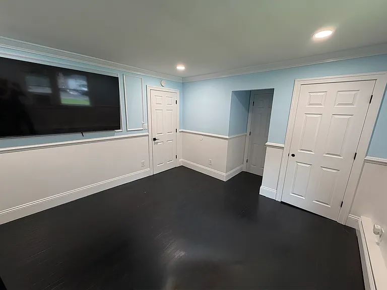 305 Smithtown Blvd #6 — Photo 2