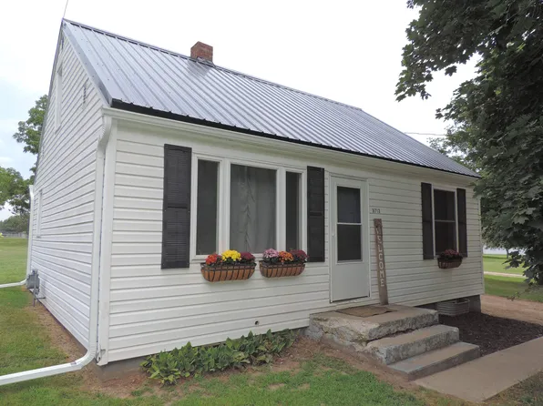 5713 Finnegan Lake Rd, Gillett, WI 54124
