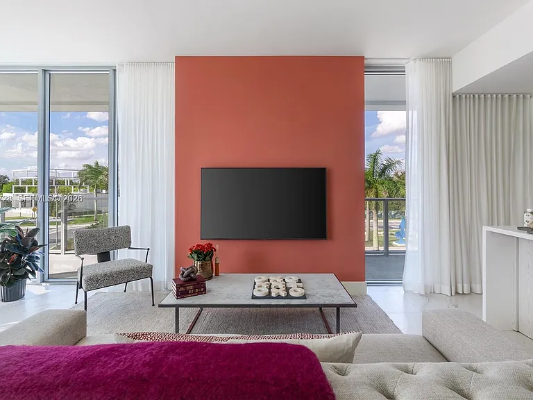 2000 Metropica Way #203 — Photo 5