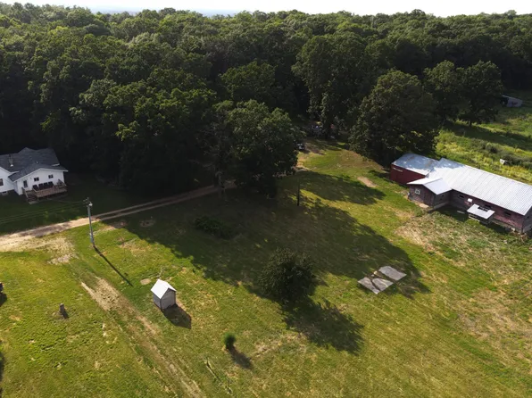 48480 100th St, Menahga, MN 56464