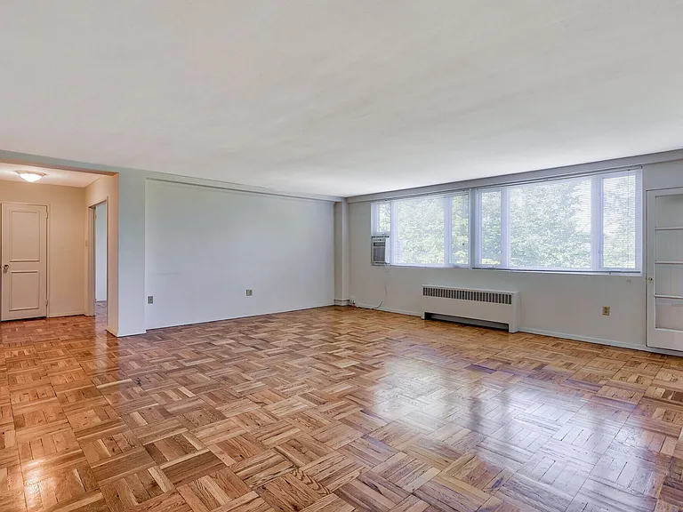 Thomas Wynne Apartments — Photo 80