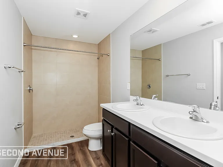 4934 Redwood Ter — Photo 11