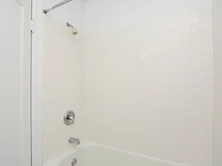 3335 W Diversey Ave #631 — Photo 13