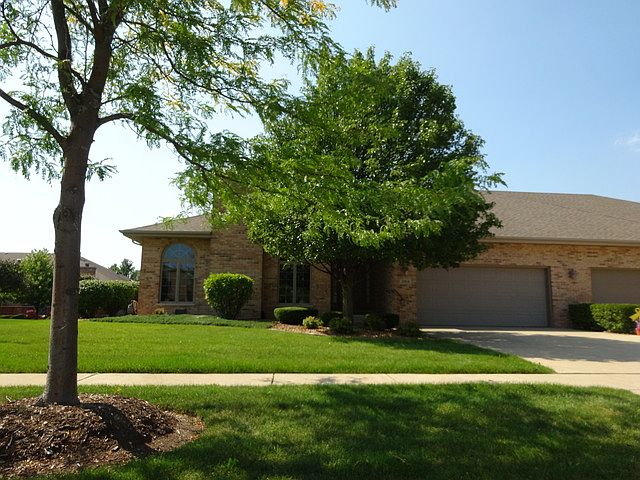 1st image of 21164 Woodbridge Dr