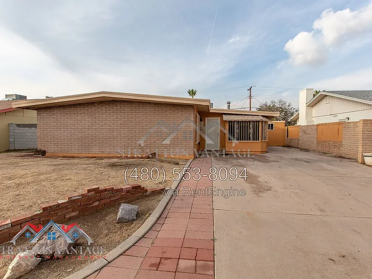 1168 E Alameda Dr — Photo 35