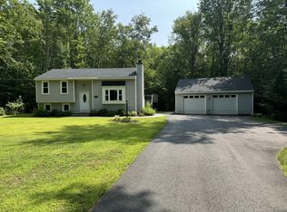 89 Pine Country Dr, Buxton, ME 04093