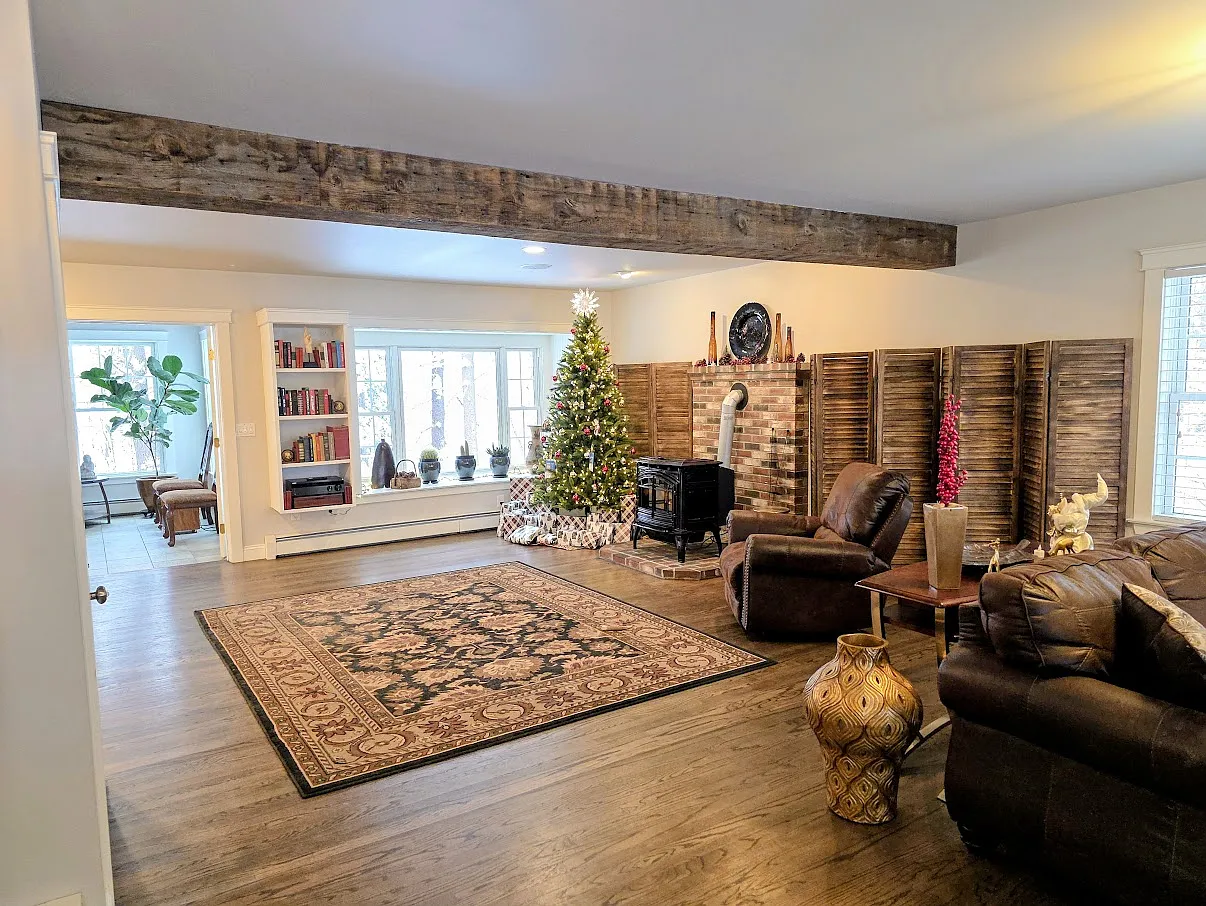 4 bed, 3564 sqft, $5,500 — Photo 4