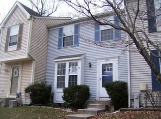 1826 Log Ln, Crofton, MD 21114