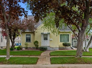 2117 Adams St, La Crosse, WI 54601