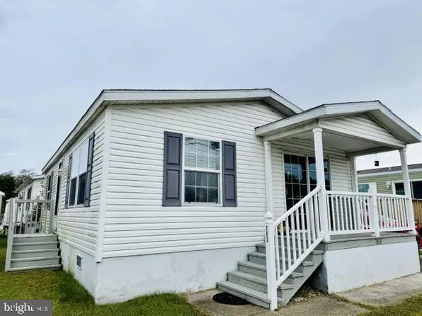 743 Meadow View Ln, Cape May, NJ 08204