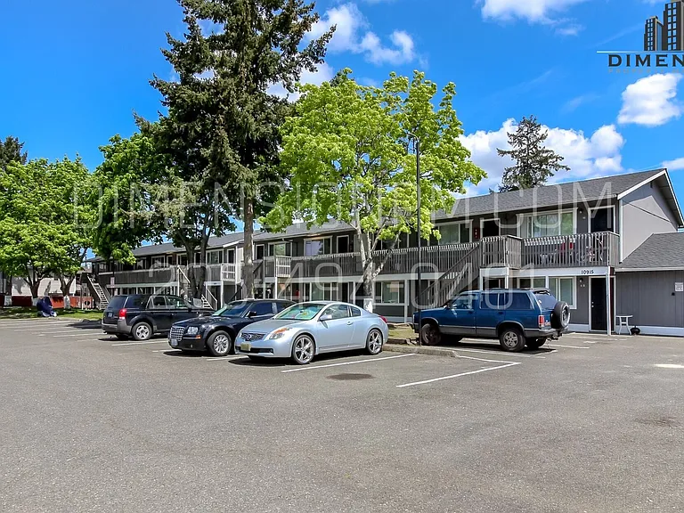Freiday Apartments — Photo 5