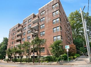 180 E Hartsdale Ave #1F, Hartsdale, NY 10530