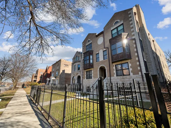 3971 S Ellis Ave APT 3S, Chicago, IL 60653