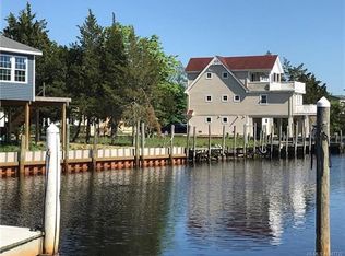 132 Water St, Tuckerton, NJ 08087