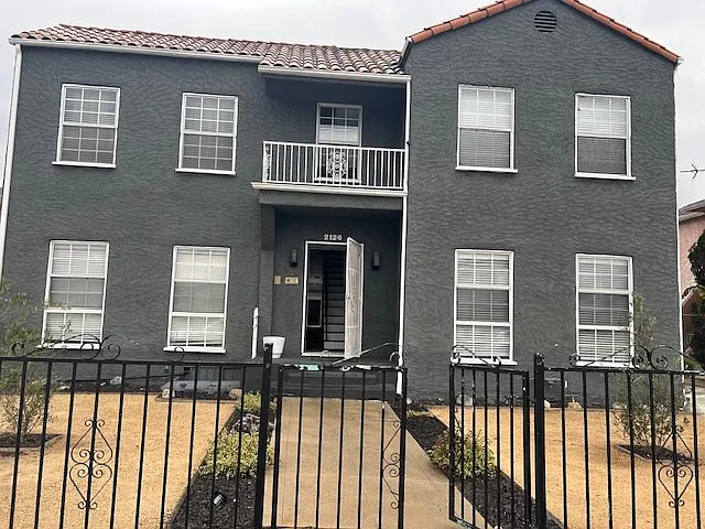 S Ridgeley Dr — Photo 1
