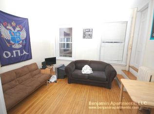 322 Saint Paul St APT 6, Brookline, MA 02446