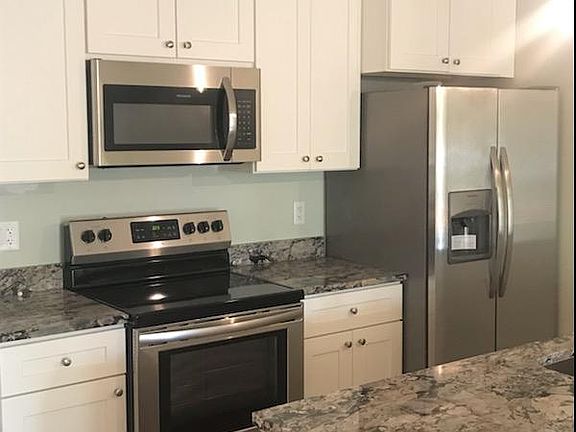2nd image of 2315 Park Ave #2G
