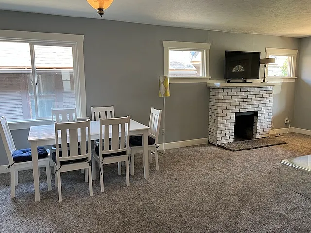 1613 E 8th Ave — Photo 4