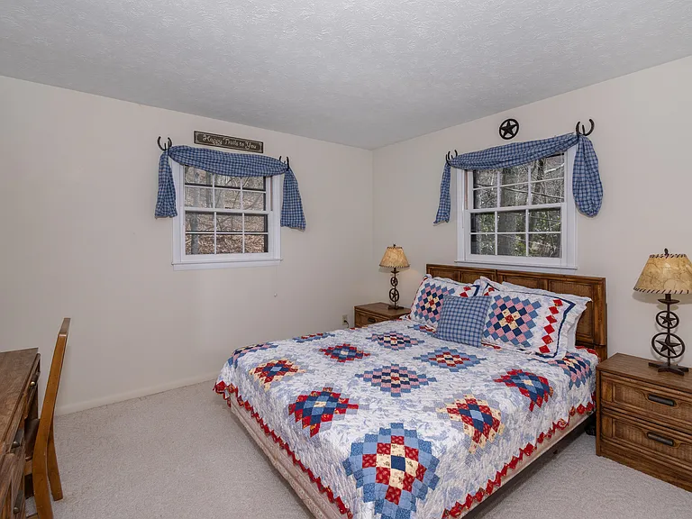 188 Laurel Hill Dr — Photo 19
