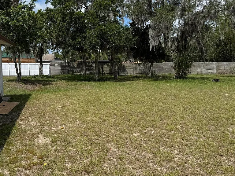 747 Taylor Rd — Photo 20