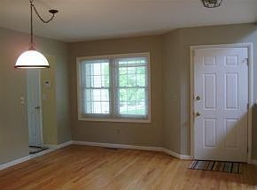 5th image of 17 Weslar Ct
