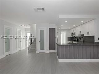 4th image of 6653 SW 140th Ave #6653