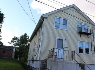 21 Zanfagna St, Johnston, RI 02919