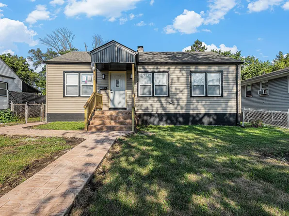 831 Garfield St, Gary, IN 46404
