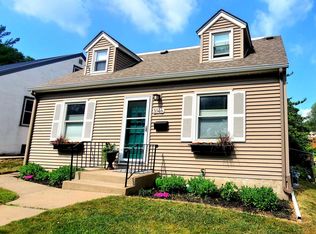 3146 Pierce St NE, Minneapolis, MN 55418
